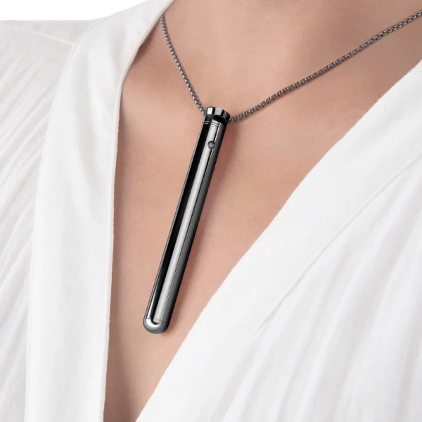 Le Wand 3.5" Whisper Quiet Vibrating Necklace in Black