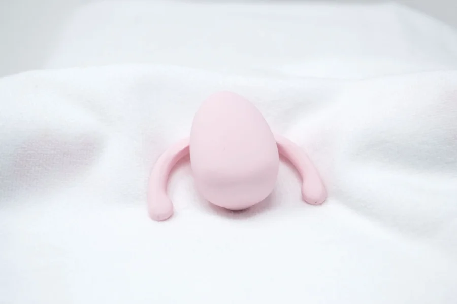 Dame Eva II Hands-Free Clitoral Vibrator - Quartz Pink — image 21 of 25