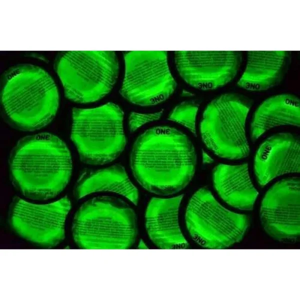 ONE Glowing Pleasure - Glow in the Dark Condoms | 12-Pack — image 7 of 7
