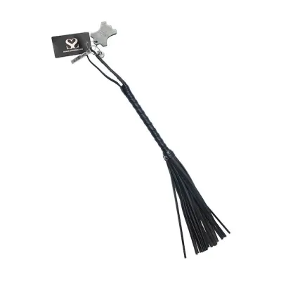 Bound X Saddle Leather Flogger With Lambskin Handle