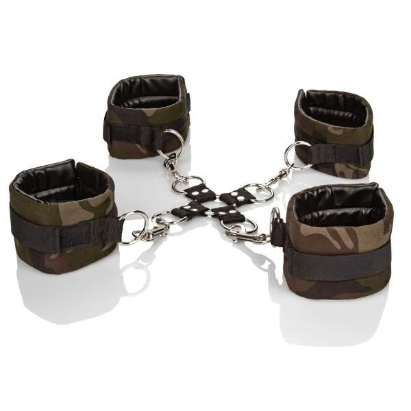 Colt Camo Hog Tie 5 Piece Set