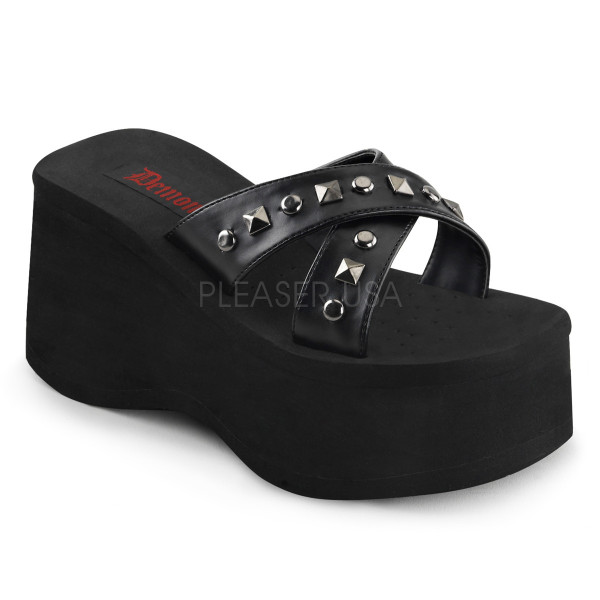 FUNN-29 - 3 1/2" EVA PF, Criss Cross Slide W/ Metal Pyramids & Studs