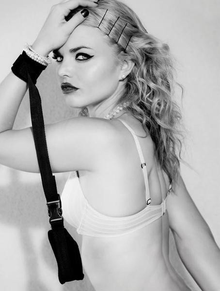 Sex & Mischief Adjustable Handcuffs