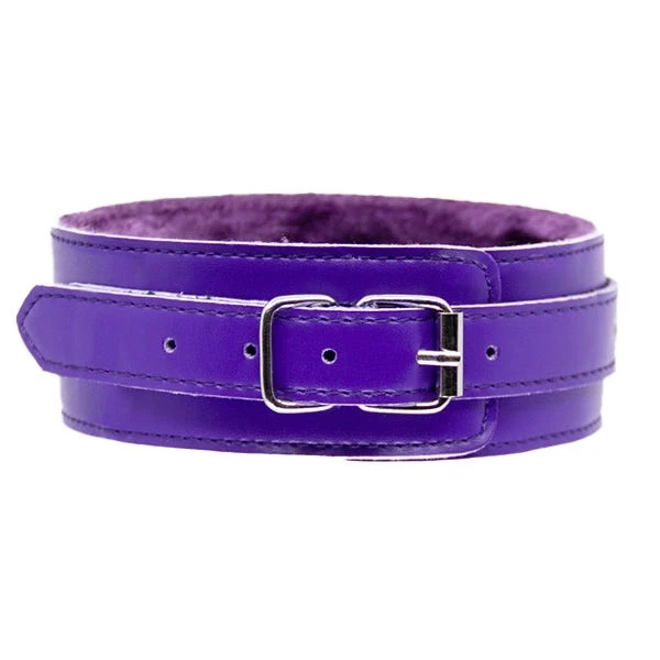 Love In Leather Faux Fur Lined Collar and Lead with Metal Detail