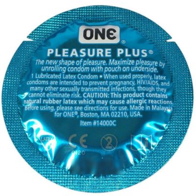 ONE Pleasure Plus Condoms with Pouch 100 Pack