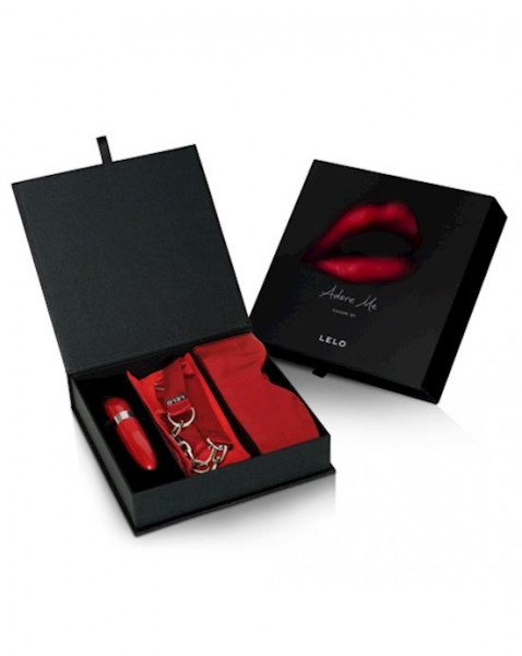 Lelo Adore Me Pleasure Set - Red