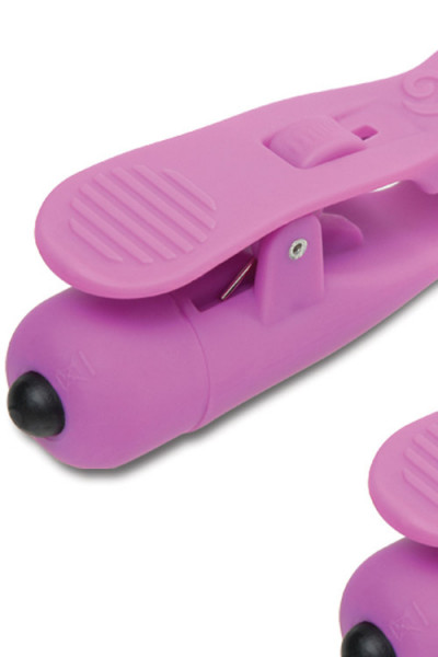 Pipedream Wireless Vibrating Nipple Clamps