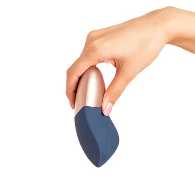 Deia The Arouser Tapping Vibrator