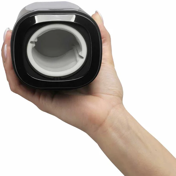 Kiiroo Onyx+ | Pearl2 Interactive Virtual Reality Sex Toy Kit for Couples — image 3 of 11