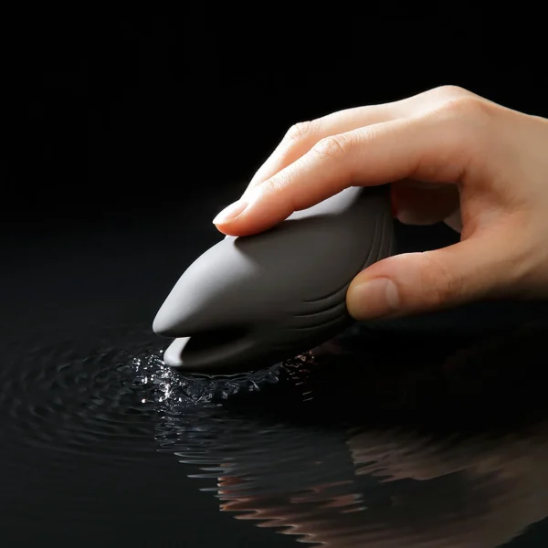 Iroha Plus By Tenga Yoru Black Vibrator