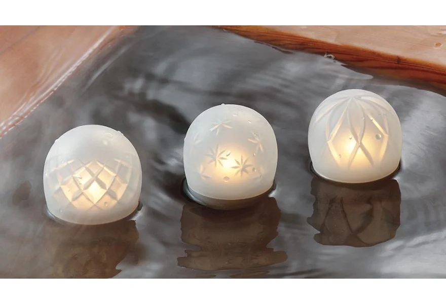 Tenga Iroha Ukidama Bath Light & Massager