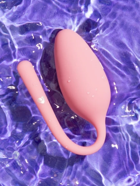 Lovehoney mon ami Remote Control Vibrating Love Egg