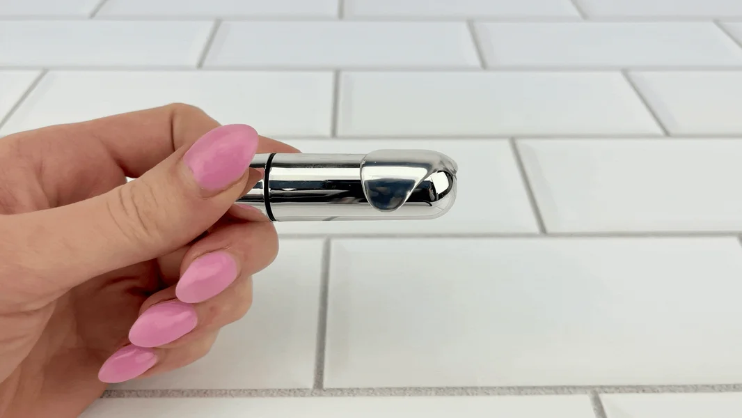 Rechargeable Bullet Vibrator — image 8 of 10