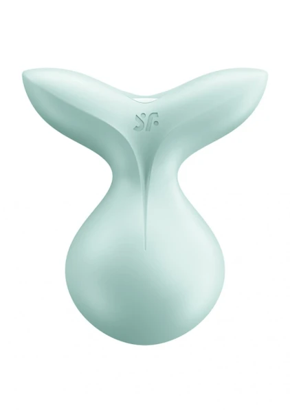 Viva La Vulva 3 — image 8 of 10