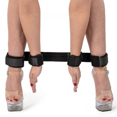 Bondara Velcro Spreader Bar with Four Cuffs