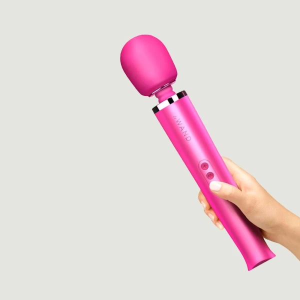 Le Wand Rechargeable Vibrating Wand Massager