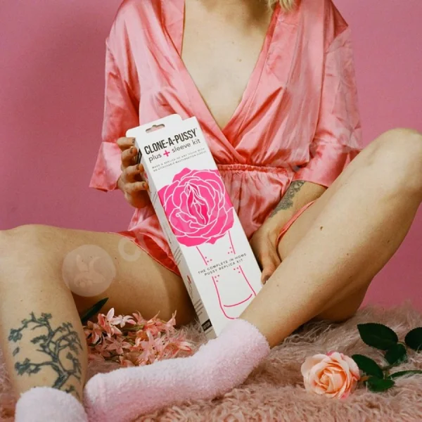 Clone-A-Pussy Plus+ Female Sleeve Moulding Kit with Cup
