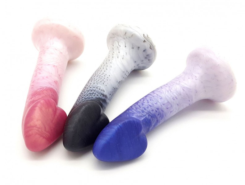 Uberrime Amo Handmade Artisan Silicone Dildo