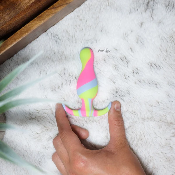 Avant Kaleido Silicone Butt Plug By Blush - Lime — image 23 of 25