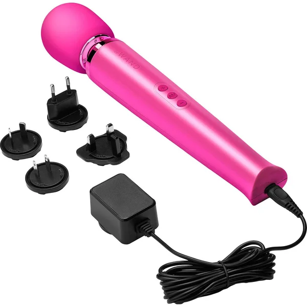 Le Wand Rechargeable Vibrating Body Massager - Magenta — image 17 of 21