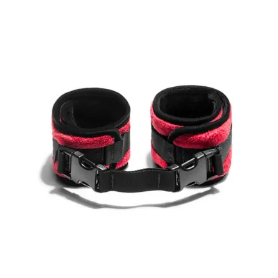 Wrist Cuff Kit Fluffy Red