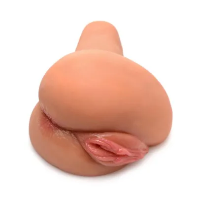 Mistress Mia Juicy Wet Look Sidesaddle Masturbator