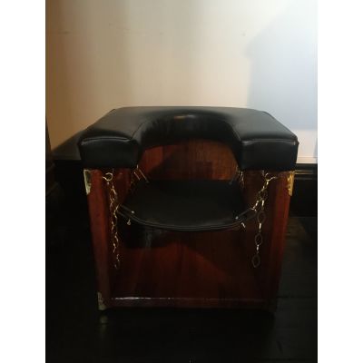 Queen Of The Night Throne Stool
