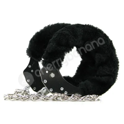 Ouch Black Beginner s Furry Legcuffs