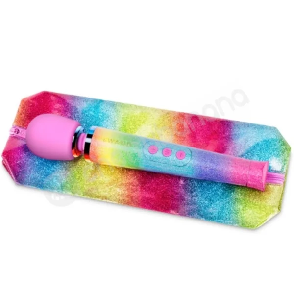 Le Wand Rainbow Ombre Petite Massager Wand & Gift Pack