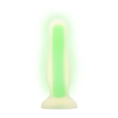 Play Glow In The Dark Butt Plug