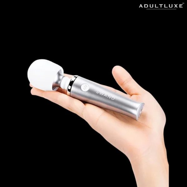 Le Wand Mini Pleasures Kit — image 9 of 12