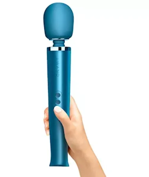 Le Wand Pacific Blue Rechargeable Massager — image 15 of 17