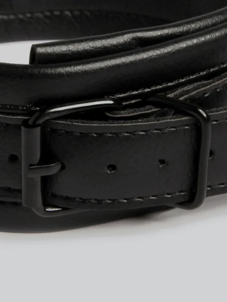 Bondage Boutique Faux Leather Collar and Leash