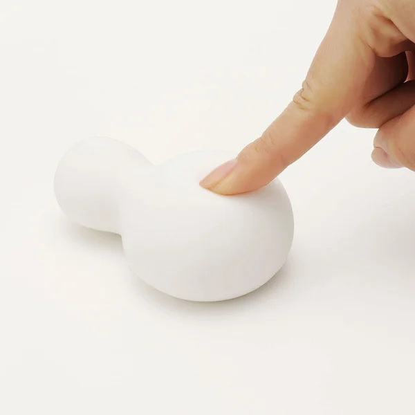 Iroha Yuki — image 7 of 9