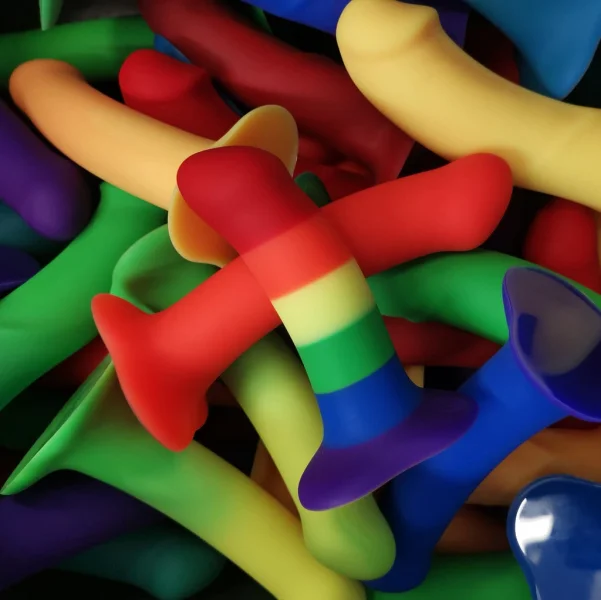 Fun Factory Amor Special Edition Rainbow Dildo