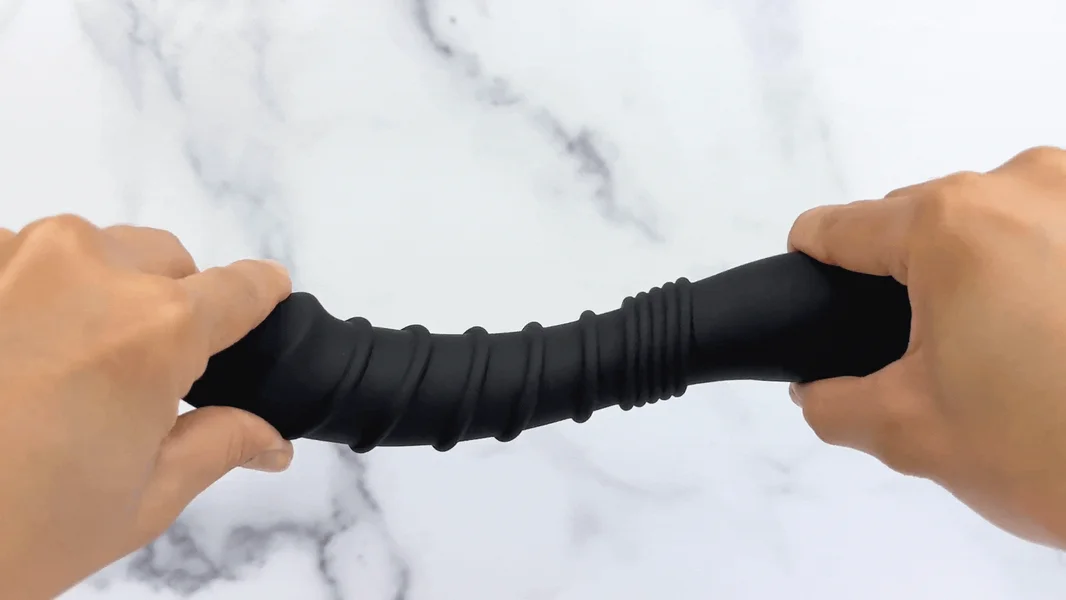 Luxury G-Spot / P-Spot Curve Ribbed Silicone Vibrating Power Dildo — image 21 of 25
