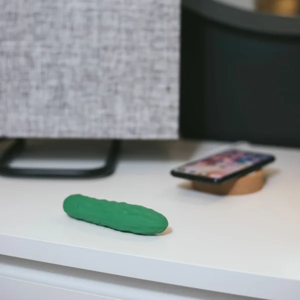 Emojibator Pickle Waterproof Silicone Vibrator