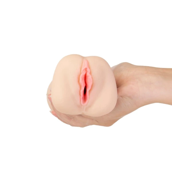 Cutiepies Intern Ivana Vagina Masturbator With Bullet