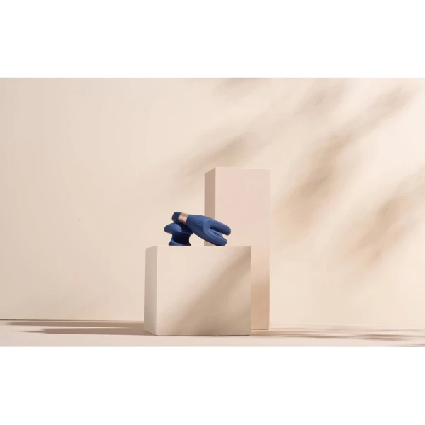 Deia The Wearable Remote-controlled Stimulator Silicone Blue