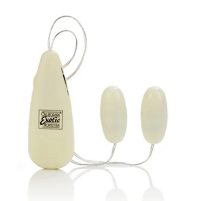 California Exotic Glow in the Dark Pocket Exotics Vibrating Glowing Double Bullet