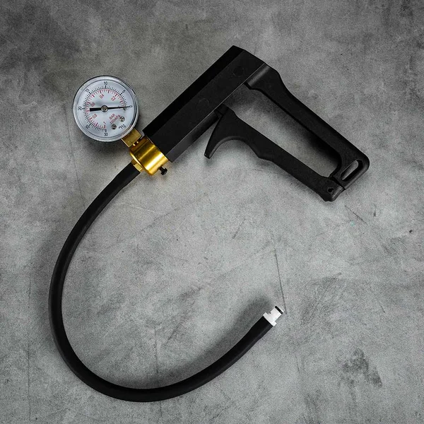 Deluxe Comfort Grip Detachable Metal Penis Pump & Air Gauge by Lynk Pleasure — image 2 of 3