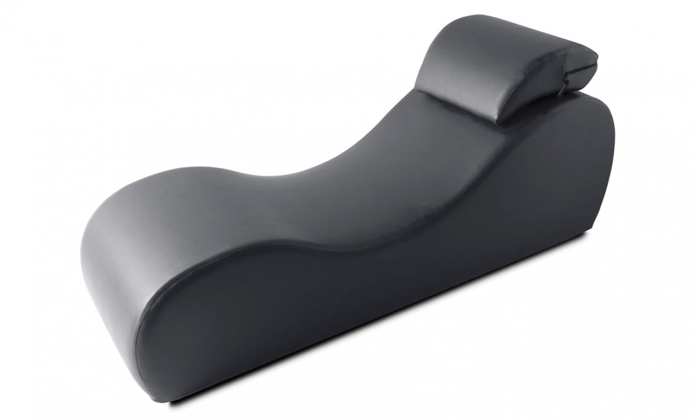 Esse Chaise