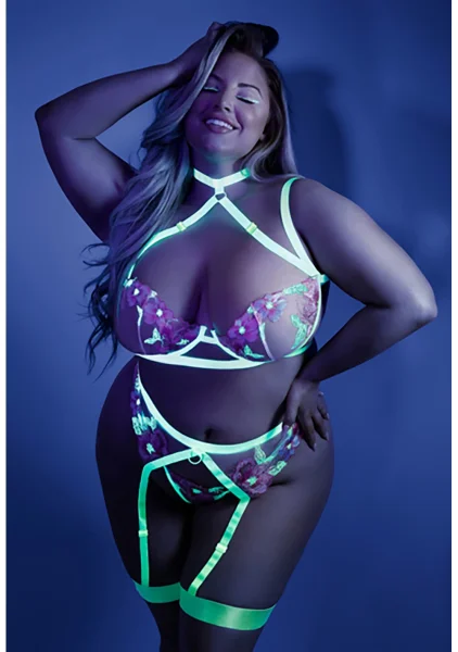 In a Trance Embroidered Bra Garter Belt and G-String - Queen Size