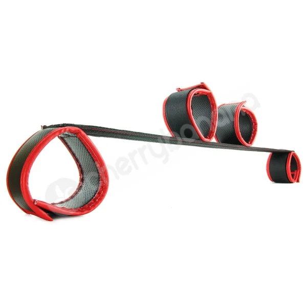Scarlet Couture Spreader Bar