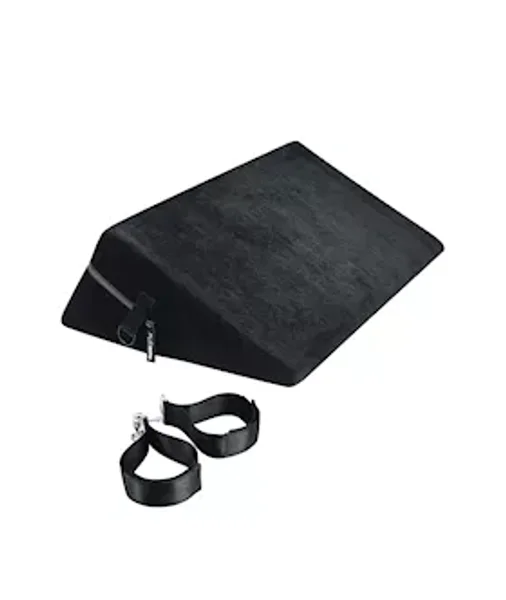 The Mini Try-angle Cushion - Black — image 3 of 4