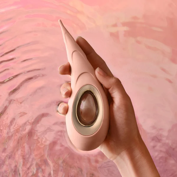 LELO DOT Cruise Clitoral Pinpoint Silicone Waterproof Rechargeable Vibrator - Lemon Sorbet