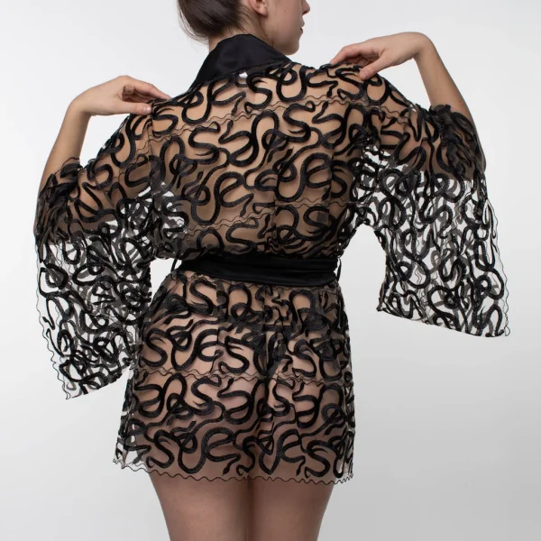 Naga Robe - Studio Pia