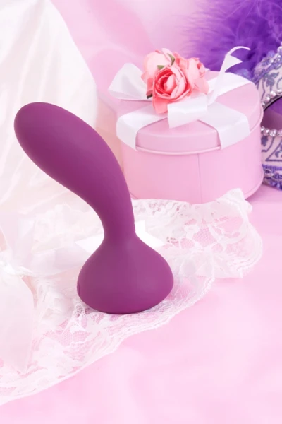 Svakom Julie Remote Controlled 4.02" G Spot & Anal Vibrator