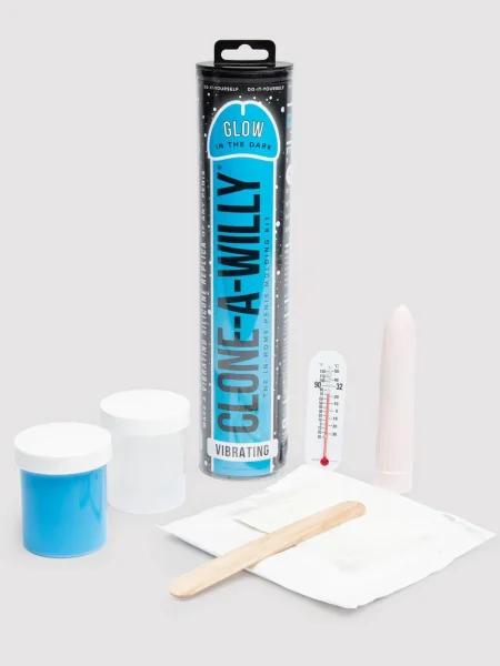 Clone-A-Willy Glow In The Dark Vibrator Molding Kit Blue