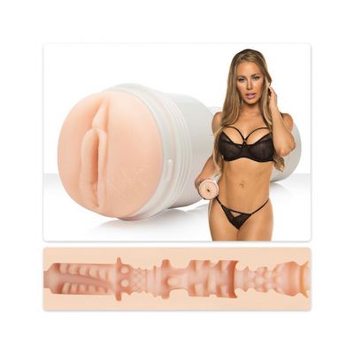 Fleshlight Girls Nicole Aniston Vagina 1